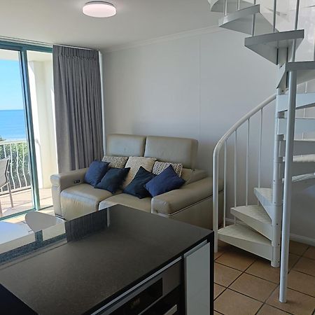 Grand Palais Boolarong Beachside Apartments Alexandra Headland Ngoại thất bức ảnh